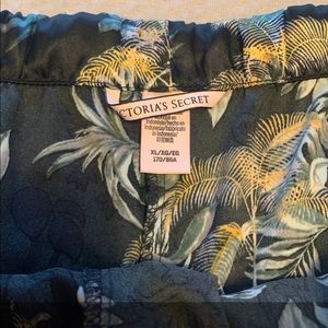 Victoria's Secret Intimates & Sleepwear - Victoria secret pajama shorts Victoria's Secret Intimates & Sleepwear - Victoria secret pajama shorts